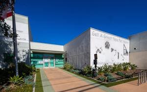 Refugios de animales en California 11 Los angeles city east valley animal shelter